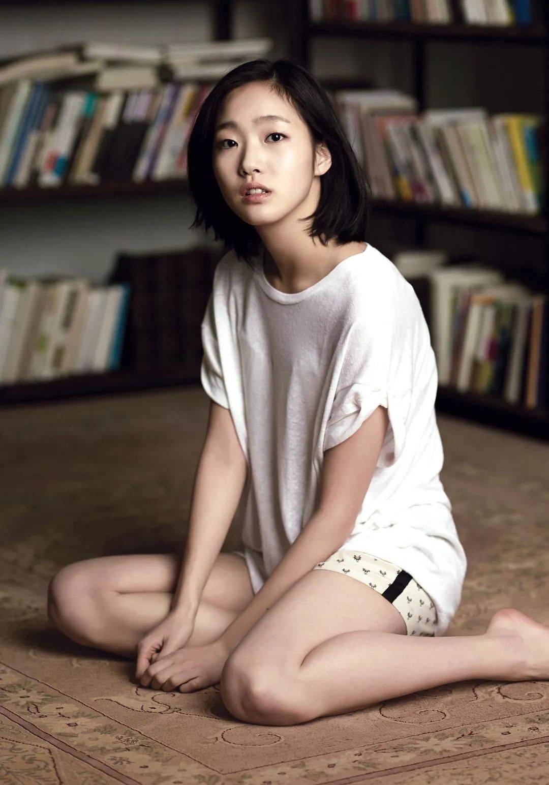看过或没看过的电影女主都在这里瓦力棋牌游戏盘点8位韩国艳星你(图4)